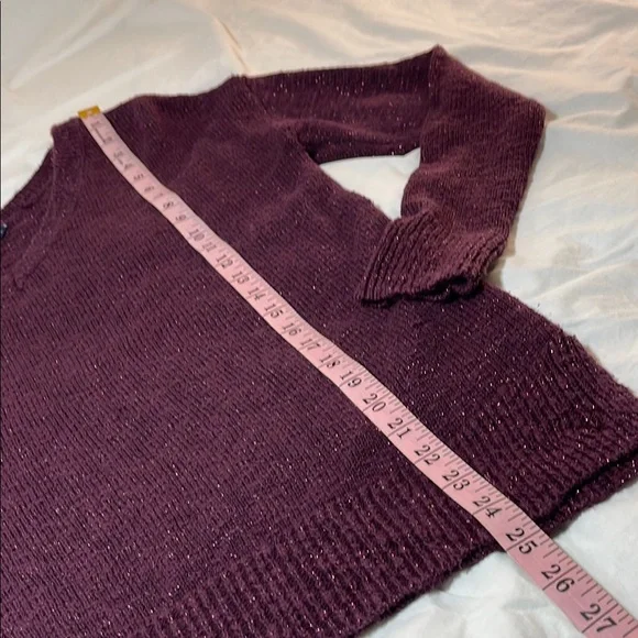 American Eagle Outfitters Rich Burgundy V-Neck Sweater - Picture 3 of 11